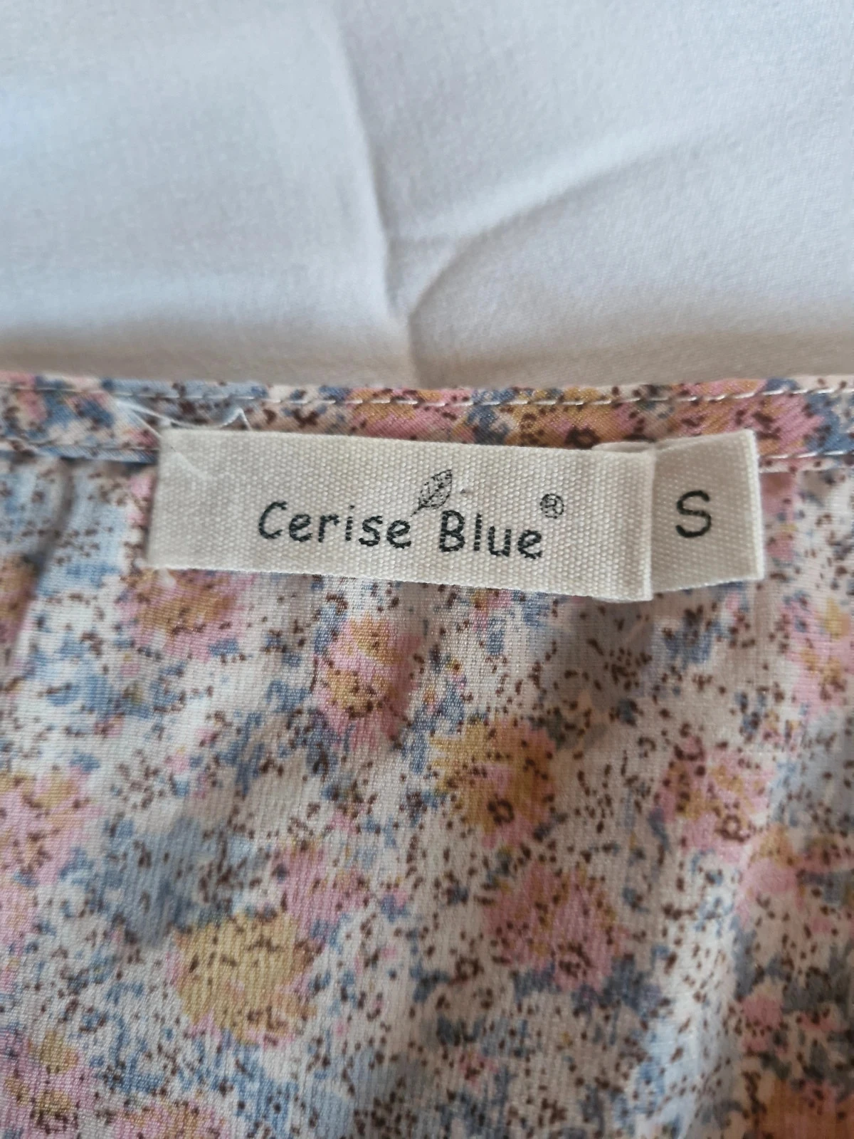 Blouse Cerise Blue fleurie S met franjes mouwen en romantische bohemische V-hals – photo 5